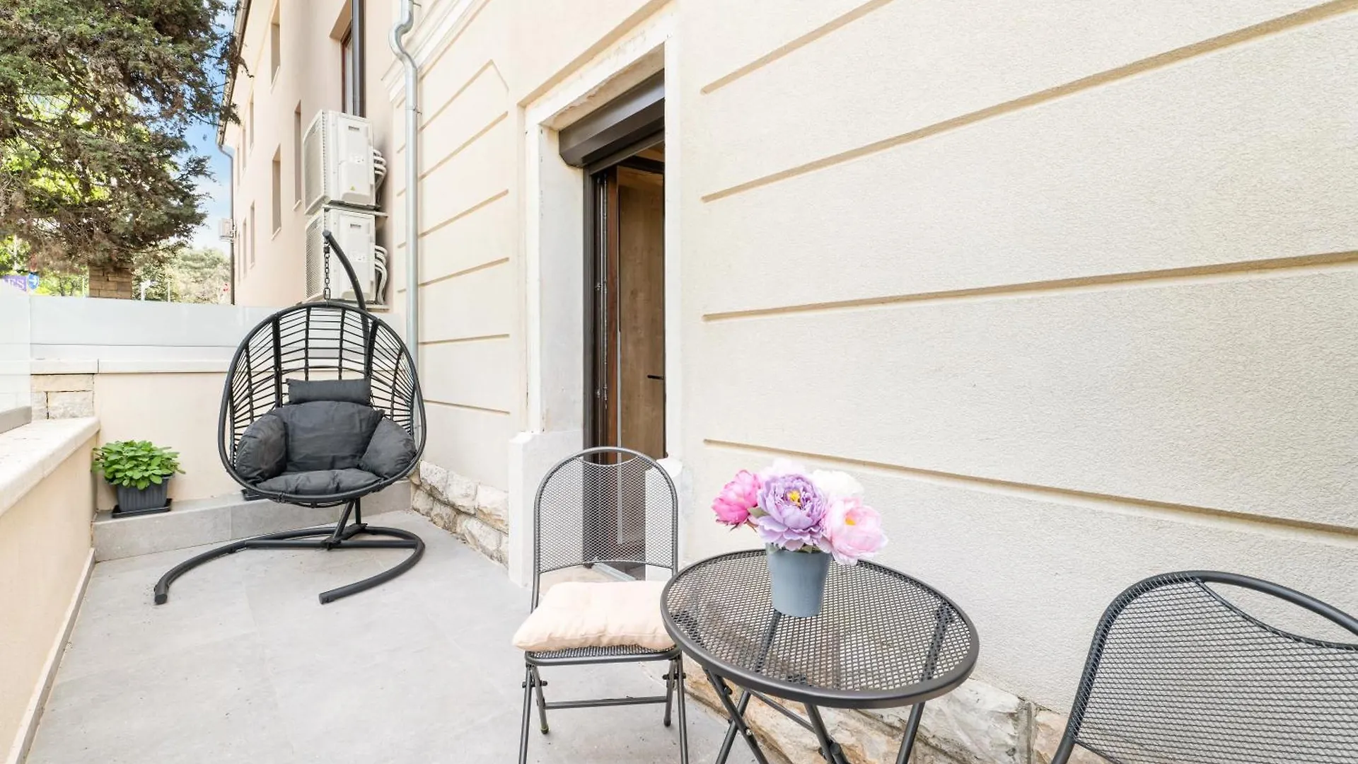 Suncitylifestyle2- Apartment With A Terrace Poreč 0*,